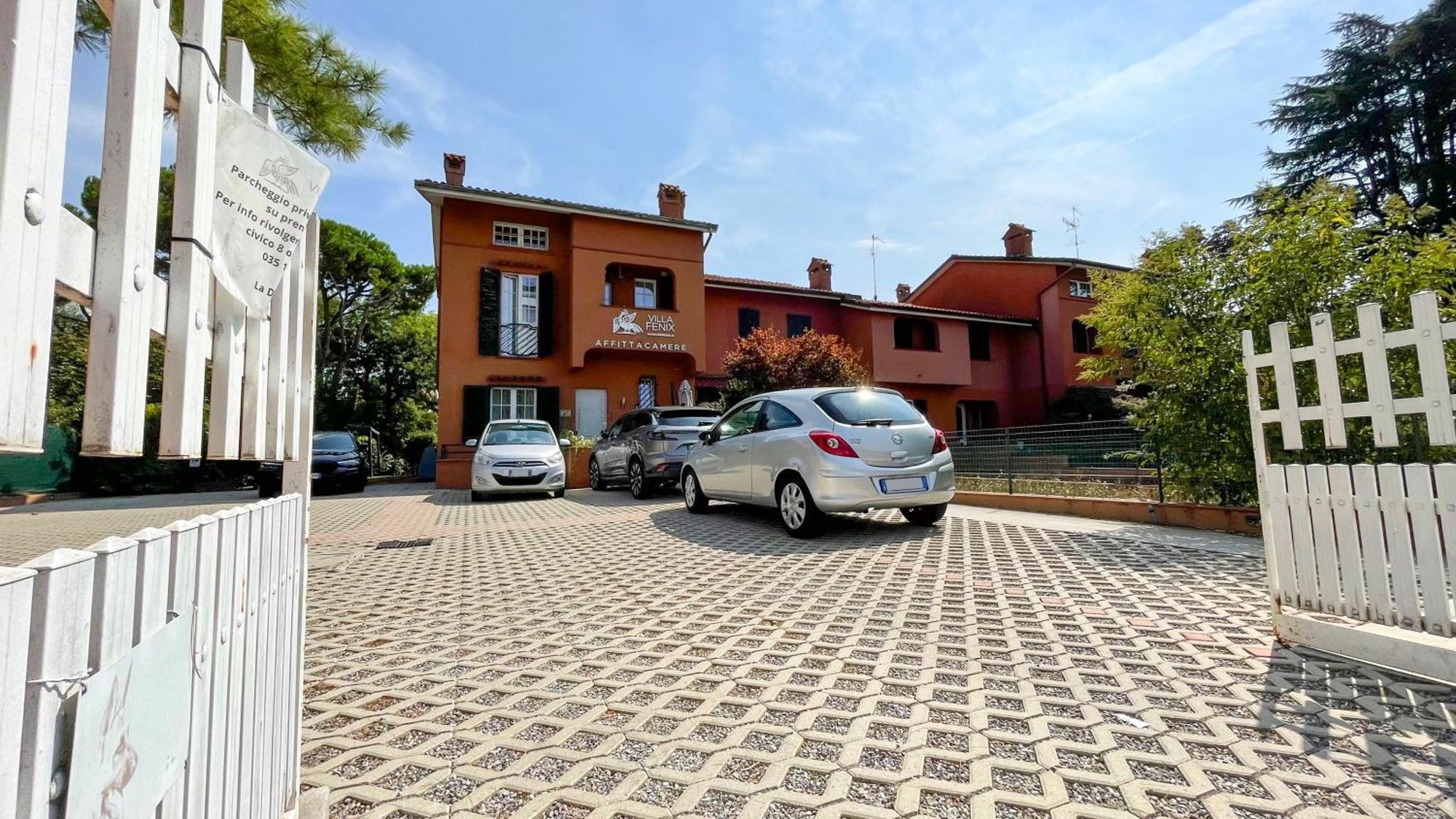 Villa Fenix Osio Sotto Ngoại thất bức ảnh